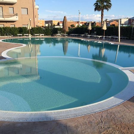 Residence Albadorata カンポマリーノ エクステリア 写真